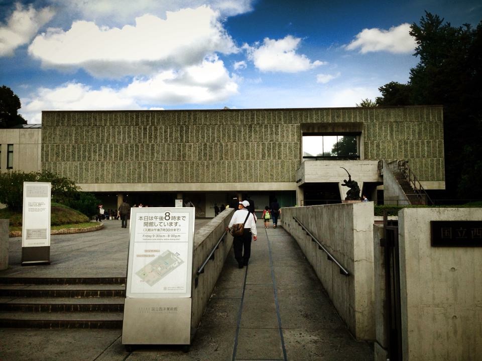 日本で唯一のル・コルビュジエによる建築作品「国立西洋美術館」世界 