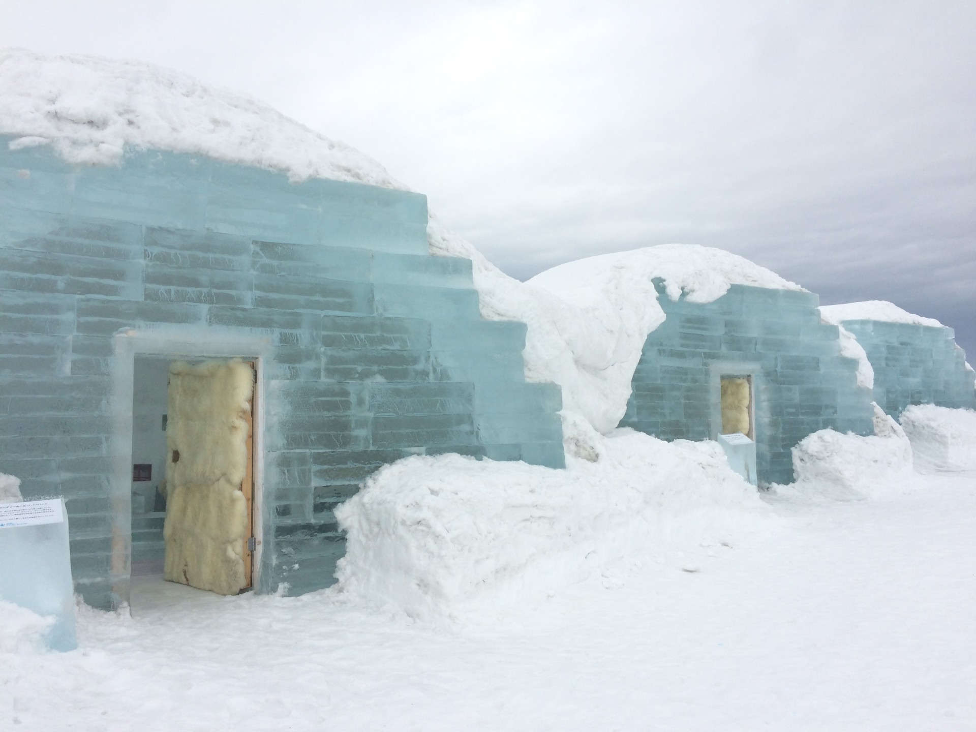 人生で一度は泊まってみたい 全て氷でできた北海道 札幌と当別の アイスホテル Casa