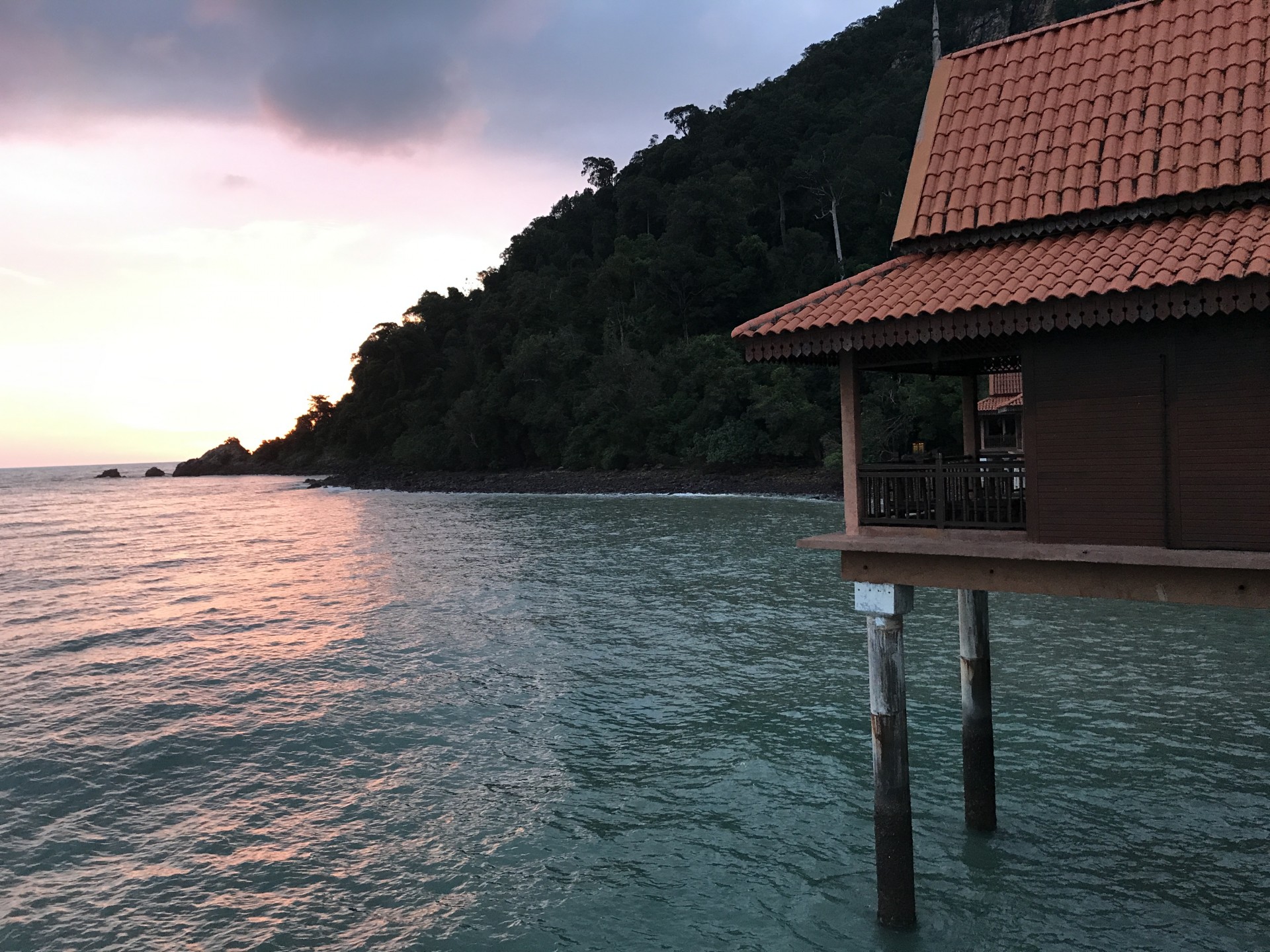 マレーシア ランカウイ島の ベルジャヤ ランカウイ リゾート の水上コテージで愉しむ非日常 Casa