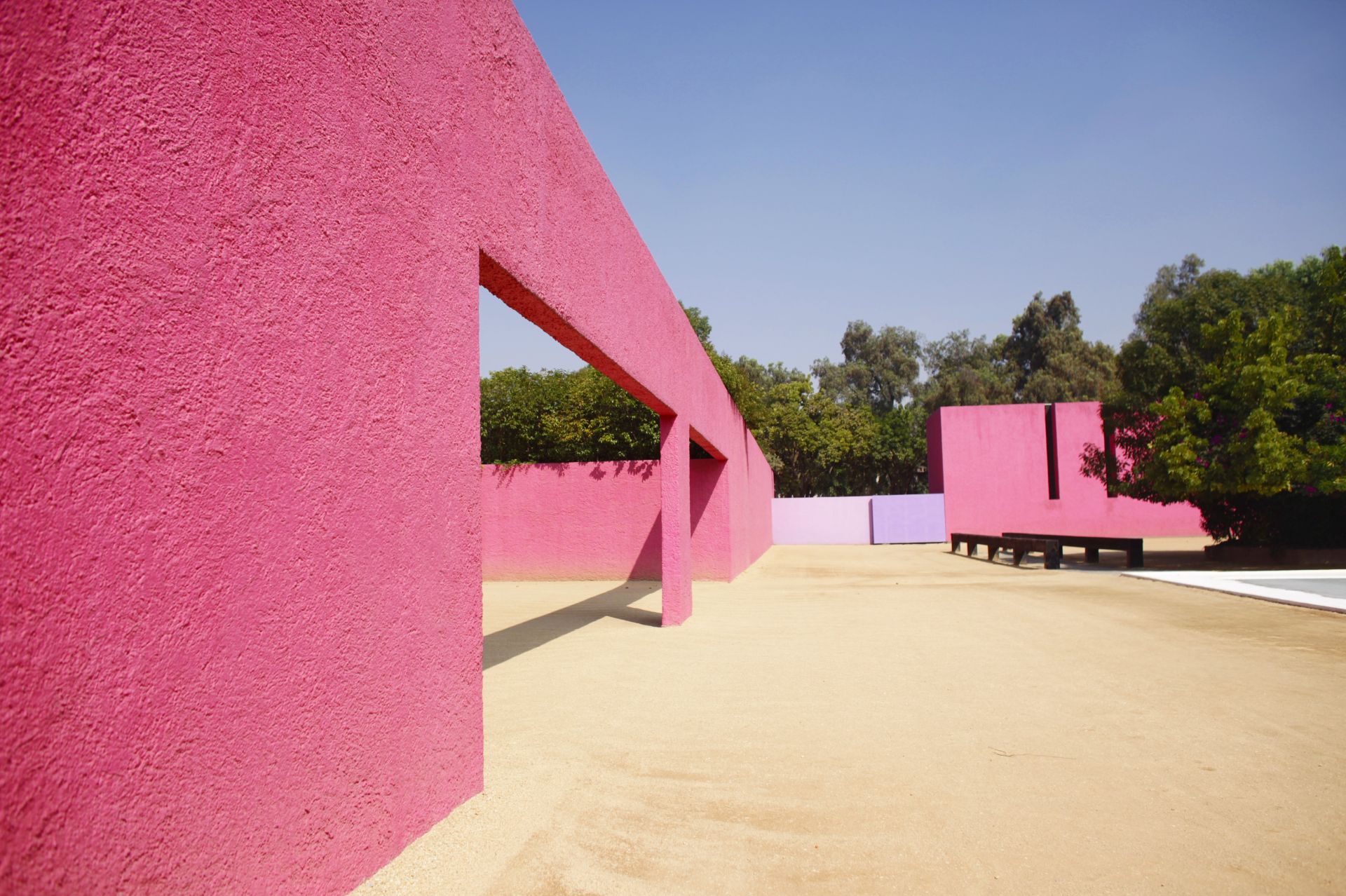 メキシコシティから知るメキシコ モダン建築の巨匠ルイス バラガンの建築群 Casa
