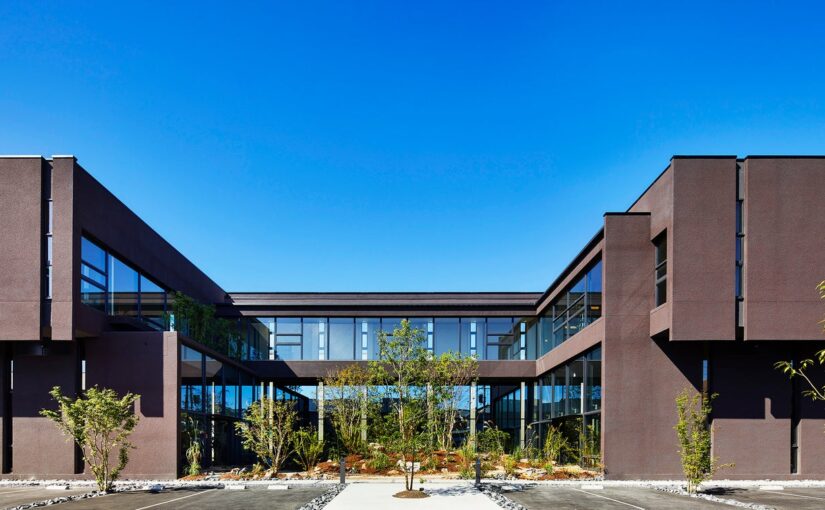 久武正明建築設計事務所による「日本の伝統智」を活かした、サステナブルオフィスが奈良県に完成