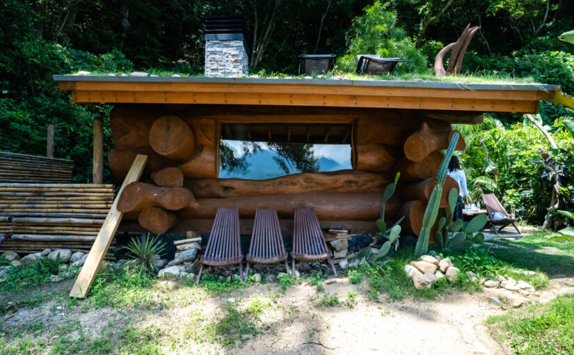 サウナシュランも受賞した！福岡県糸島のログハウス型サウナで自然と一体化する「hideway sunset camp sauna」