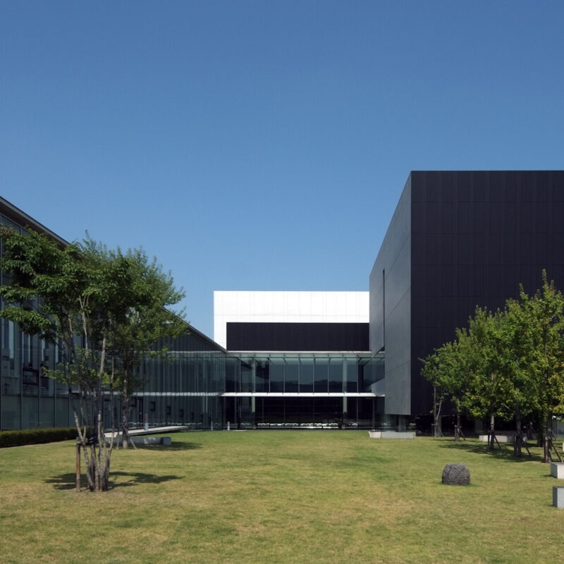茅野市民館