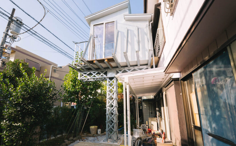 建築家・佐藤研吾が手がけた、日常と非日常が重なる「Iさんの避難観測所」