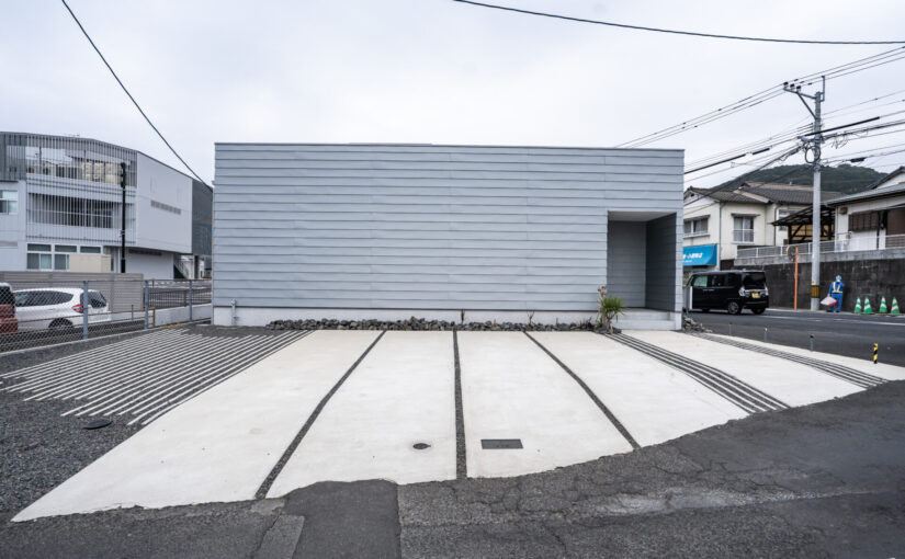 暮らしと癒しを両立する建築家が手がけたサウナ付きの平屋の住まい 暮らしと癒しを両立する建築家が手がけたサウナ付きの平屋の住まい