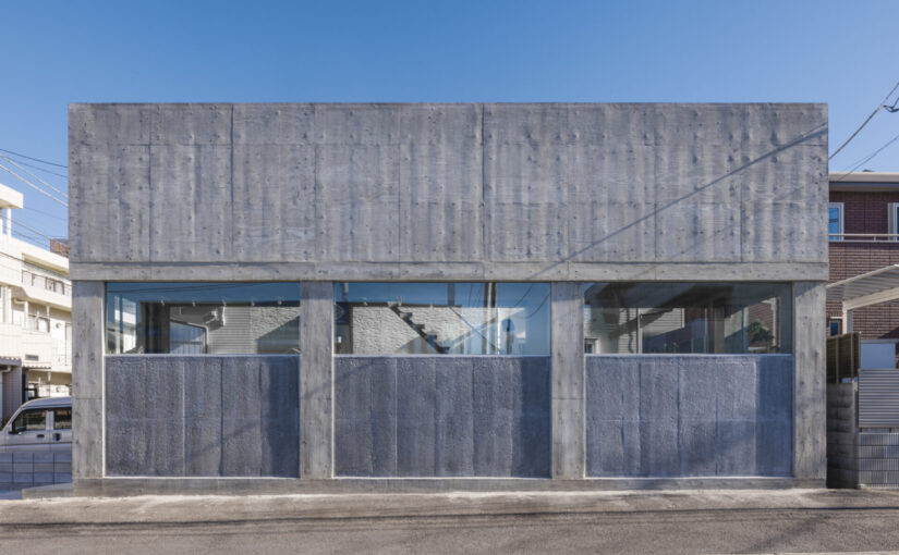 外部環境を抱き込み、内部に変化をもたらす住まい、建築家・五十嵐理人が手がけた「2700」