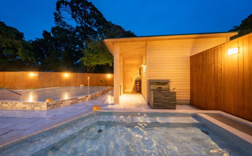 福岡の癒やしのテーマパーク Nayuta 2F、薪サウナのTHE VANISHが火事から再建、リニューアルオープン！