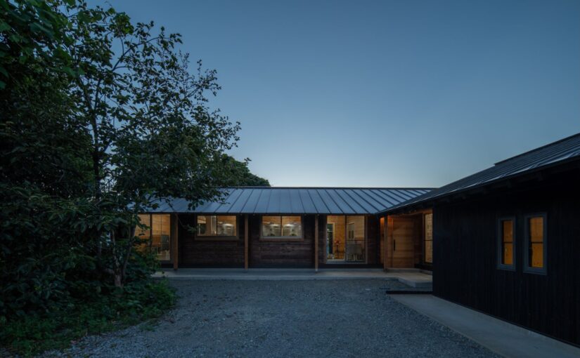 第41回福島県建築文化賞・復興賞を受賞したFimstudio主宰の建築家・渡部昌治「haccoba 浪江醸造所」