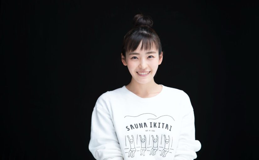 朝の光とサウナで整える暮らし──タレント・清水みさとが大切にする“気持ちいい暮らし”