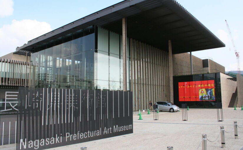 隈研吾の美術館や黒川紀章の博物館など。祈りの港町・長崎で出会える美しい建築作品5選