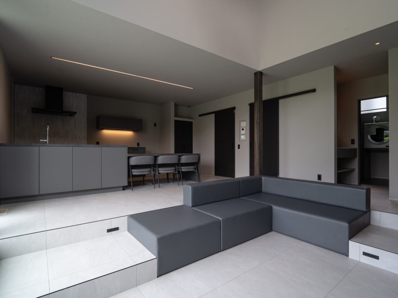 design casa ふわりと浮かび上がる住まい